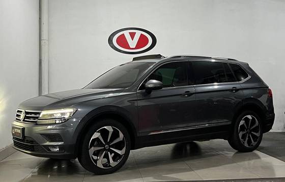 VOLKSWAGEN TIGUAN 1.4 250 TSI TOTAL FLEX ALLSPACE TIPTRONIC VOLKSWAGEN TIGUAN 1.4 250 TSI TOTAL FLEX ALLSPACE TIPTRONIC